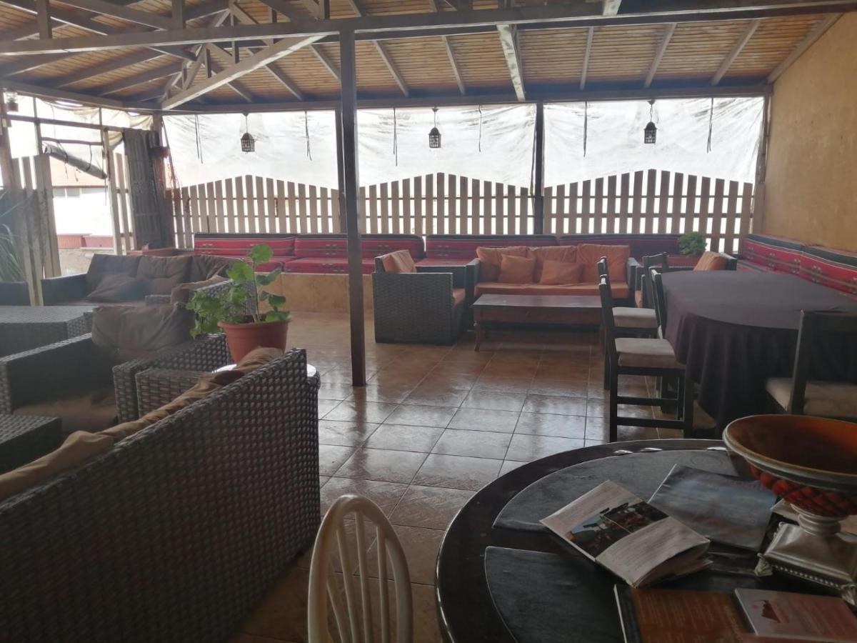 Student House Hostel Madaba Ngoại thất bức ảnh